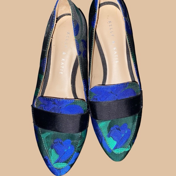 KELLY & KATIE DOTTY FLORAL PATTERN FLAT LOAFERS W/BROCADE POINTED TOES ~S/7 - Picture 7 of 11